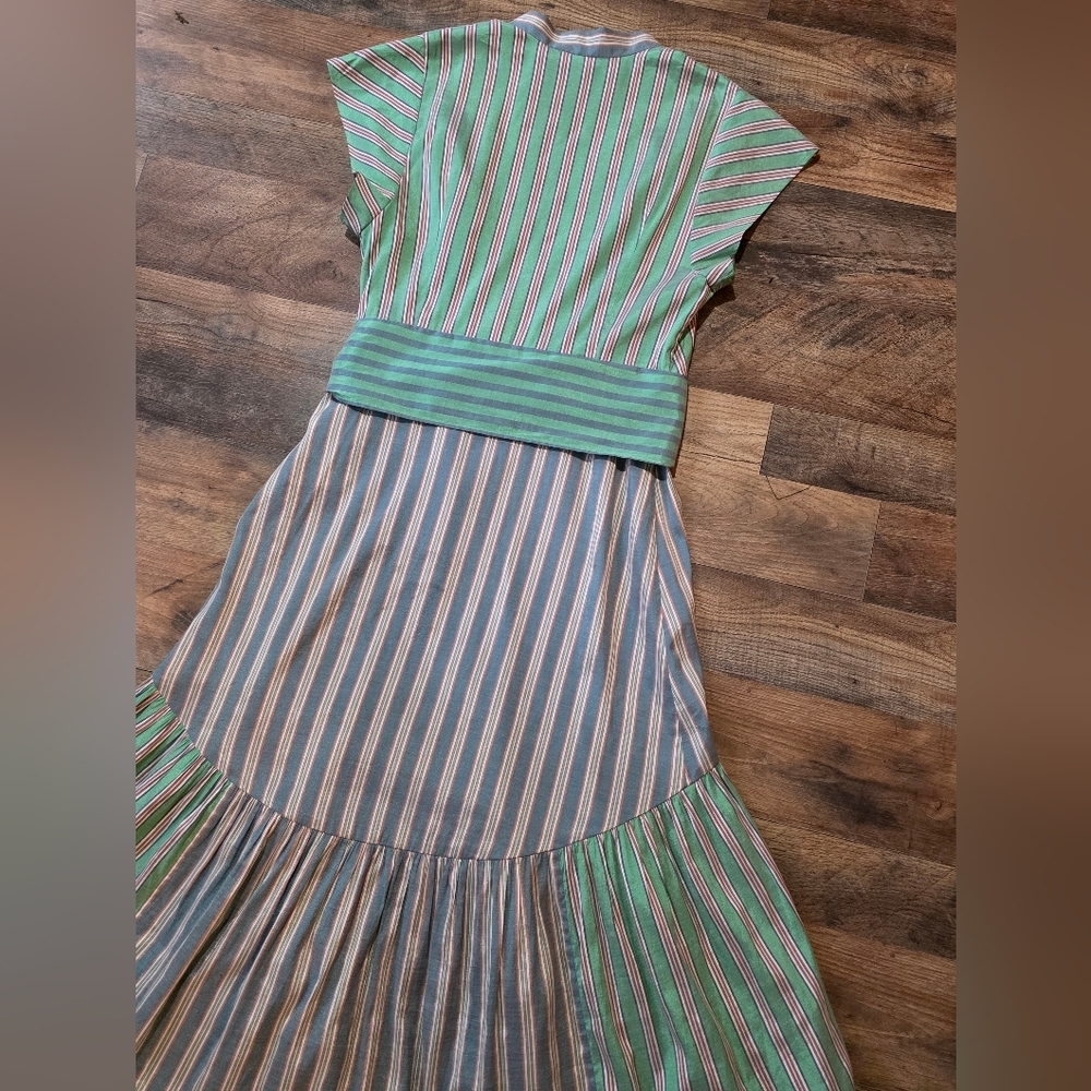 Sandro Paris Women's Green Striped Button Front Wrap Dress Size 36 - Picture 11 of 12